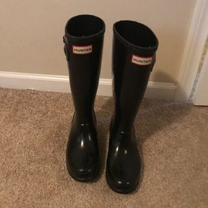 Hunter glossy black tall boots kids size 5